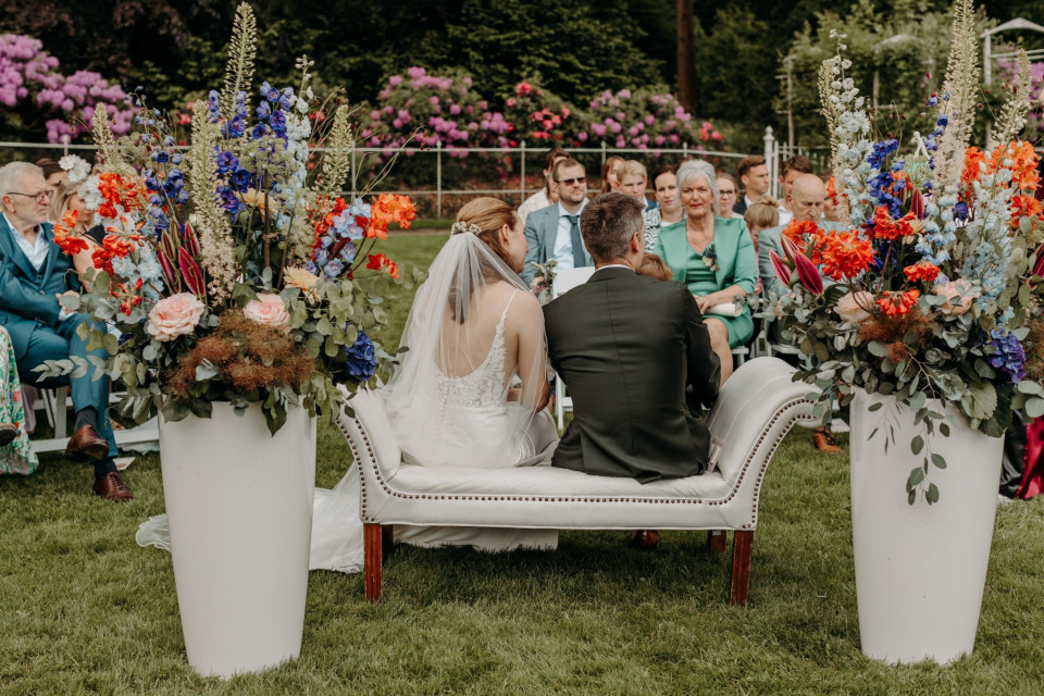 trouwceremonie in de tuin van de goden