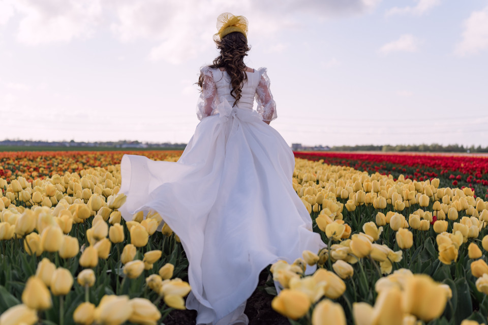 Trouwjurk van Bruidsboutique Pani Moda impressie 4