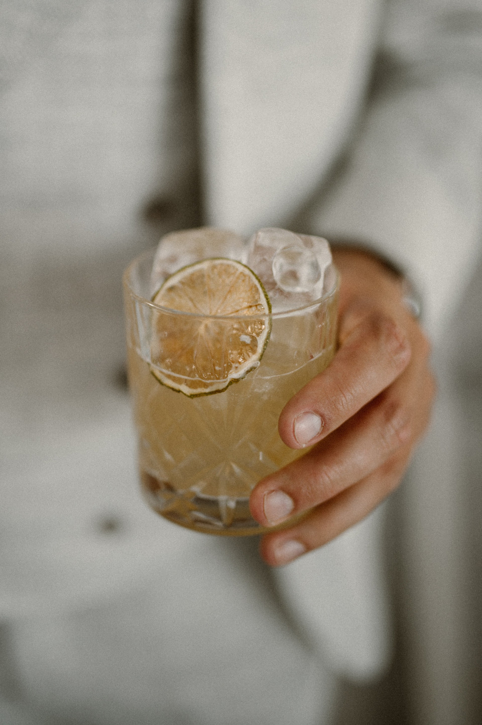 Wedding Welcome Drinks: Ideas for Greeting Your Guests