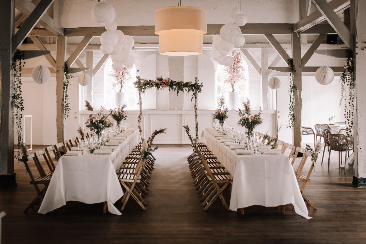 Hochzeit in der Scheune So planst du eure Feier! ThePerfectWedding.de