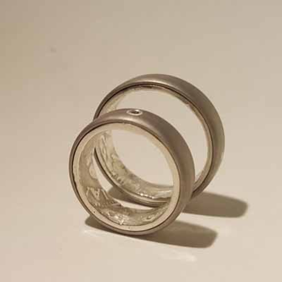 Trouwringen van JORI SPAA | GOLDSMITH | yourstoryisgold impressie 4