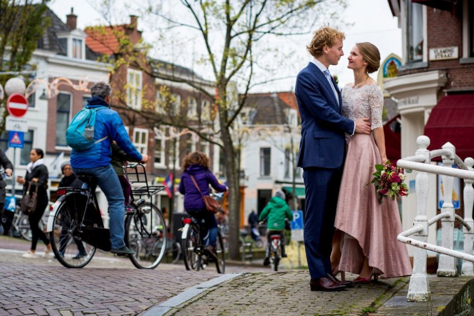 Trouwjurk passen bij nienke | bijtje