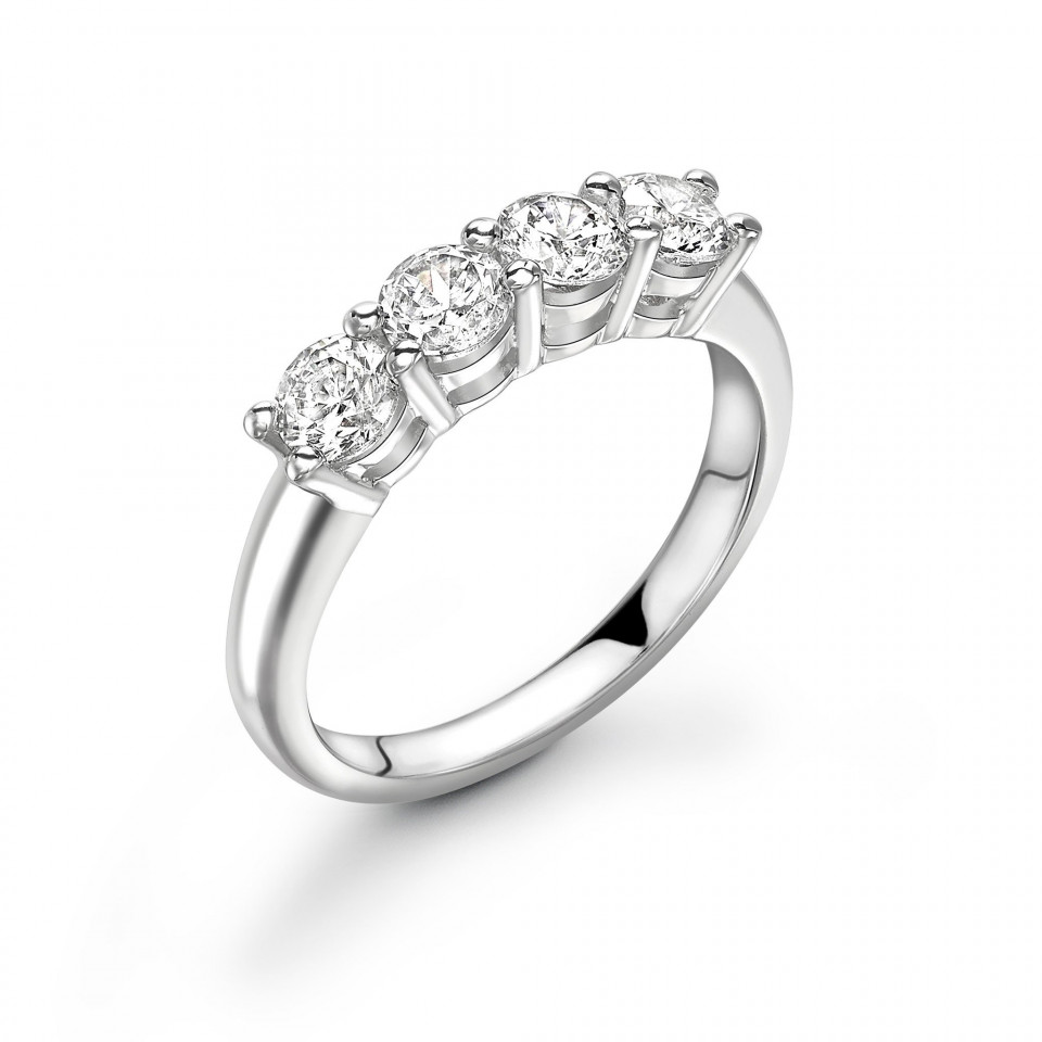 driesteen diamanten ring in witgoud