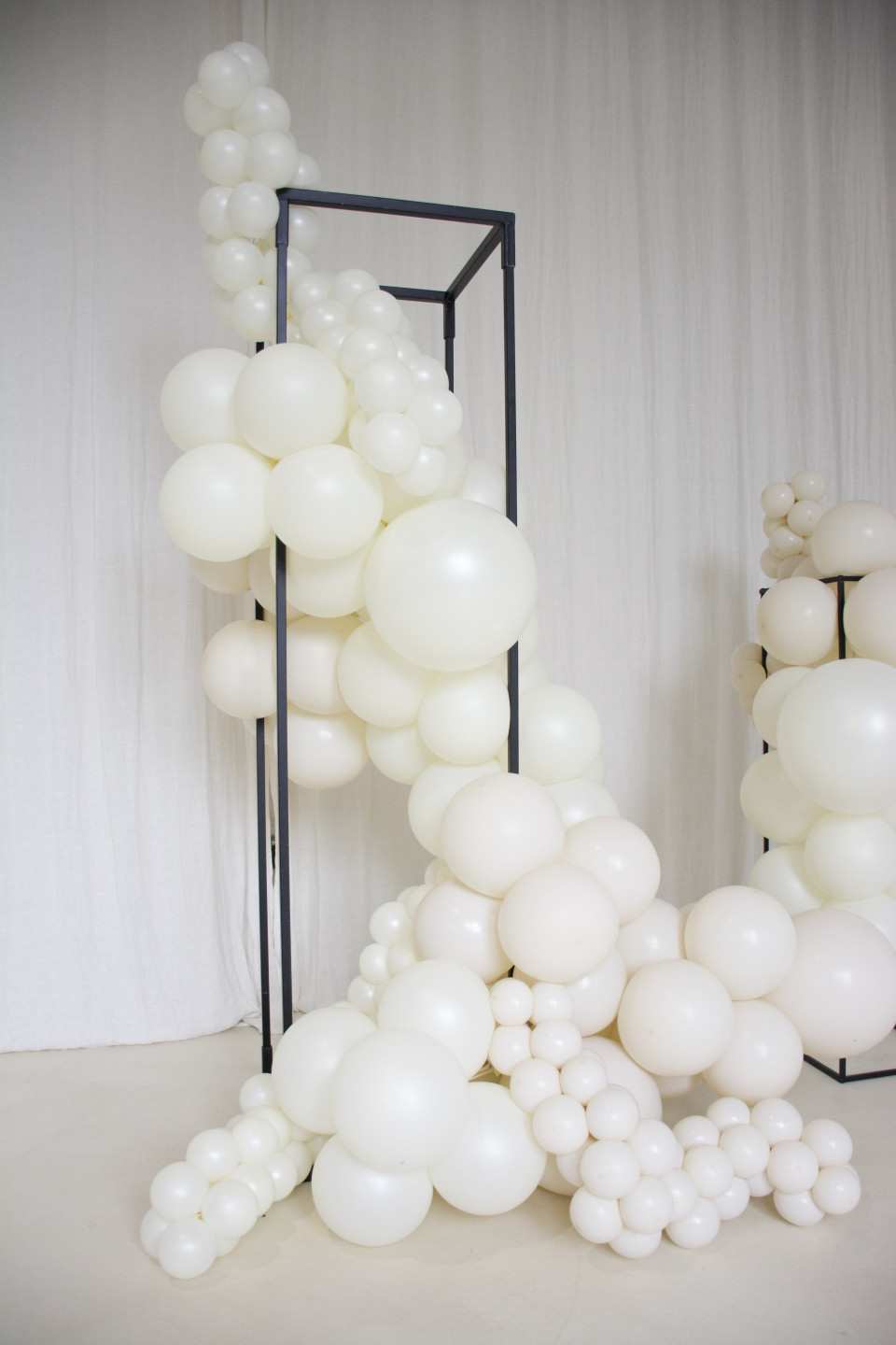 Decoratie van BLOND Balloon design impressie 2
