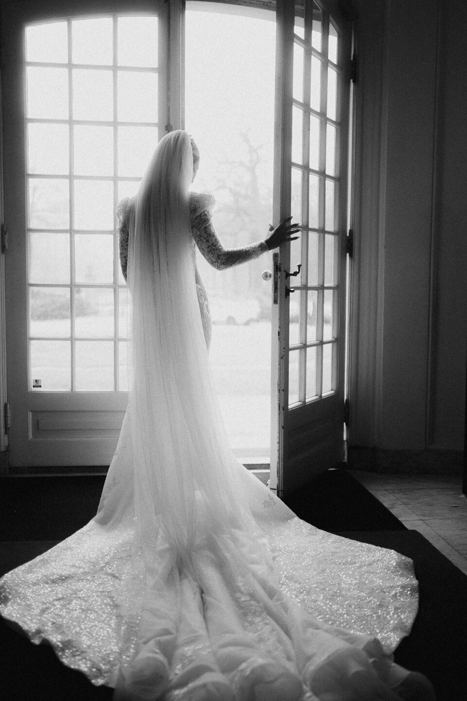 Wedding Dress Trends: What Brides Are Wearing Right Now and What to Expect Next