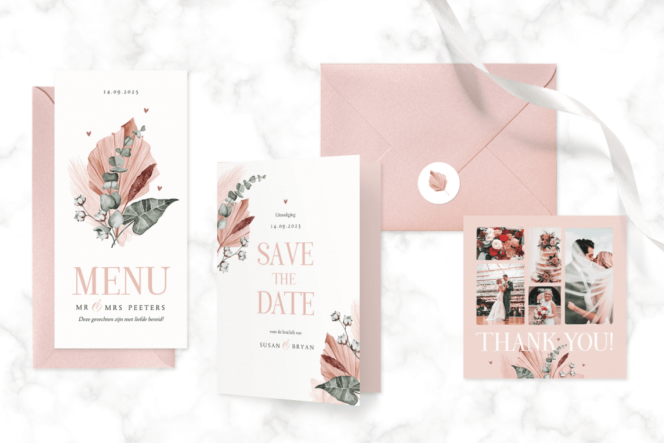 een trouwuitnodiging suite met roze en witte bloemen