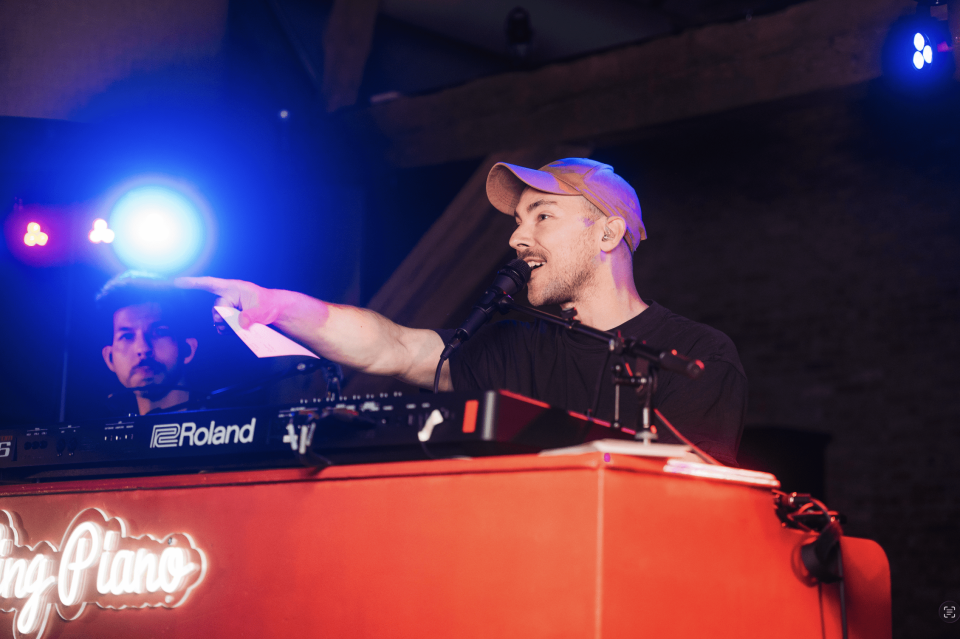 Muziek van Rollingpiano | De Party Pianoshow! details