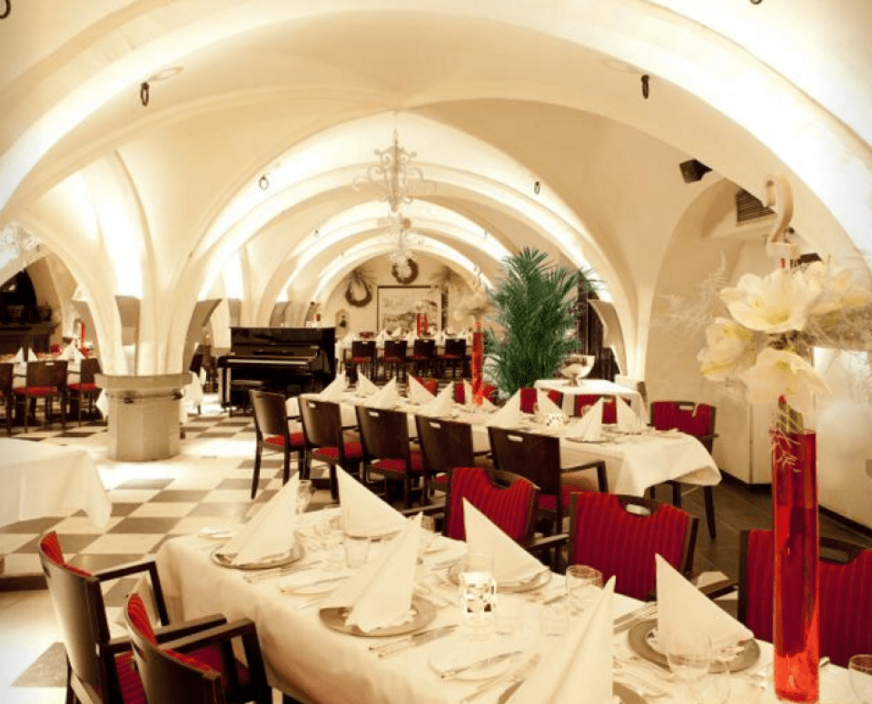 Trouwlocatie Golden Tulip Hotel Central impressie 4