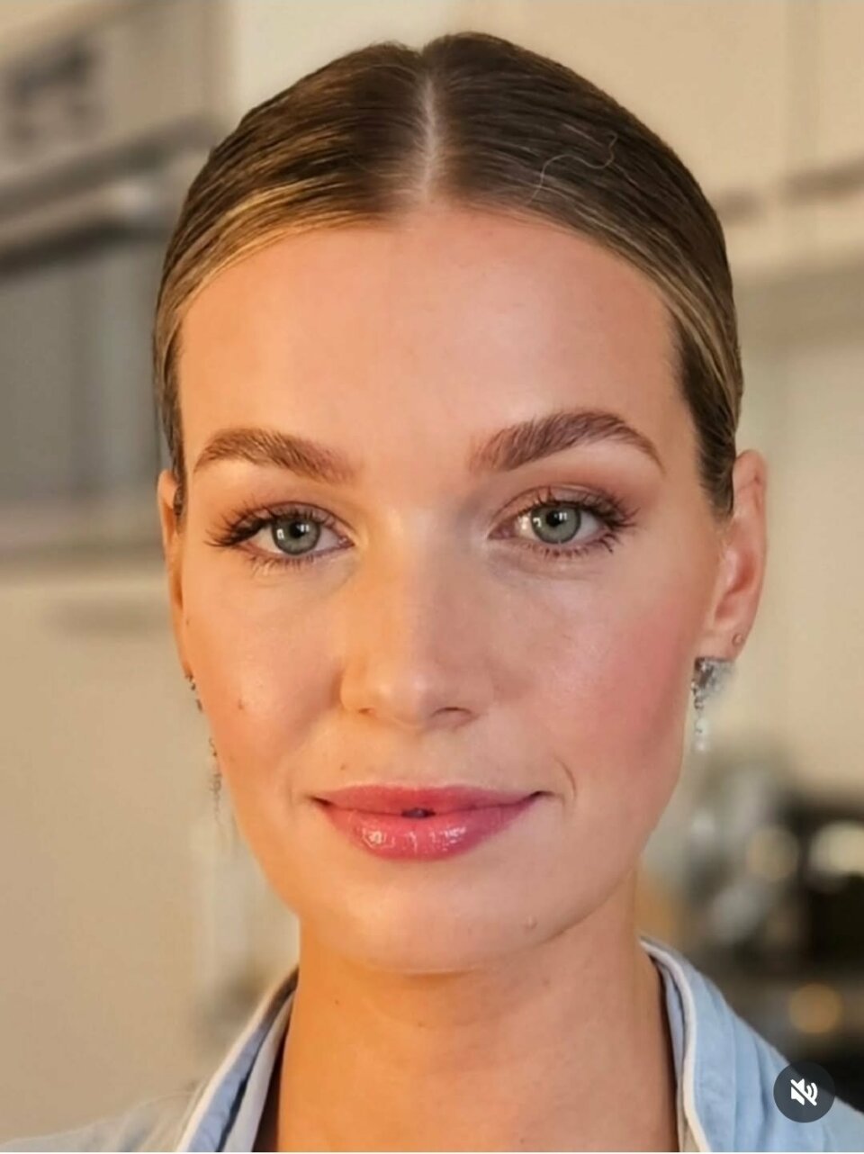 Bruidsmake-up door Van Kasbergen Bridal Styling details