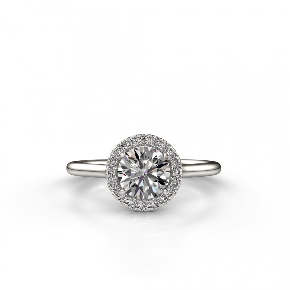 een ovale diamanten verlovingsring met een halo zetting