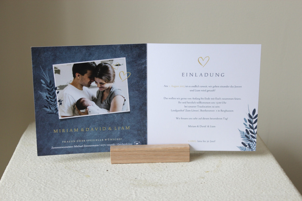 Einladung zur Traufe dunkelblau mit Herz und Pflanzen