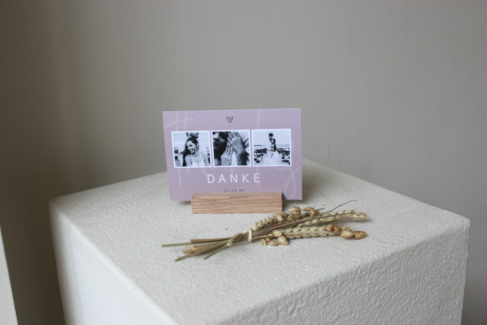 Danksagung Hochzeit minimalistisch mit Fotos und Herz