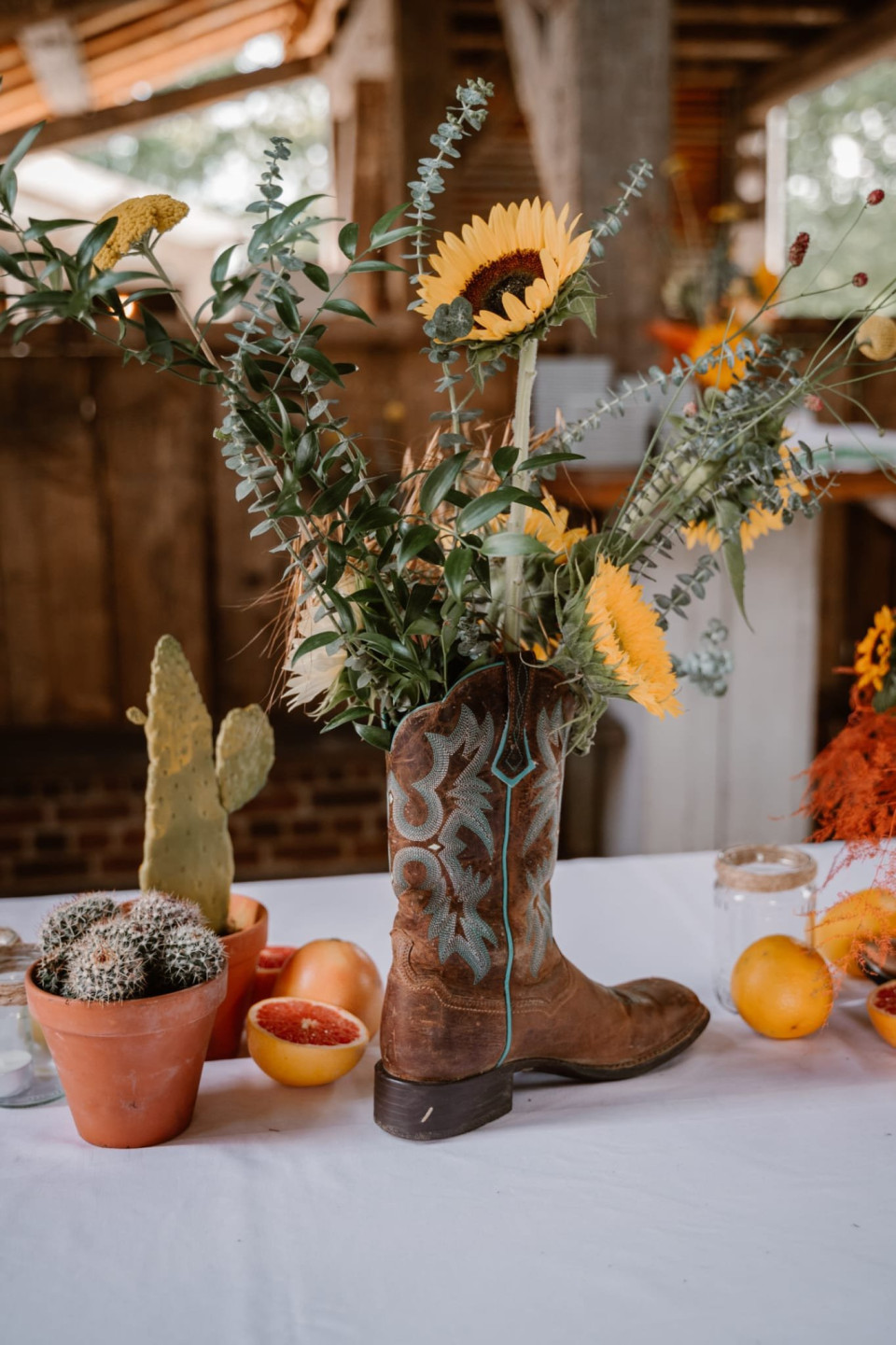 cowboylaarzen en zonnebloemen