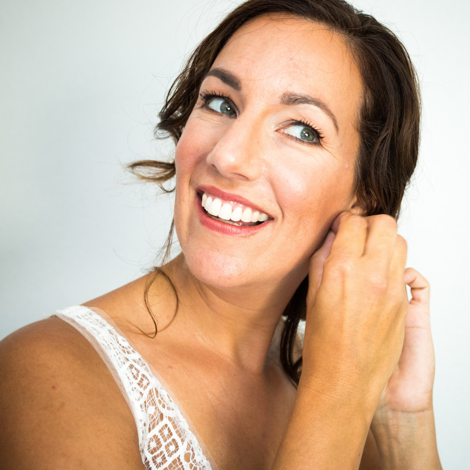 Bruidskapsel door Salon Amber Morsch - Bridal hair + Make-up impressie 3