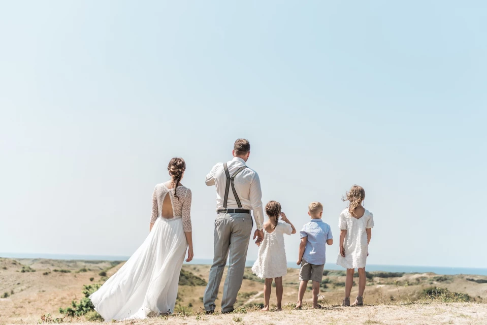 Flitterwochen mit Kind | Tipps & geeignete Reiseziele