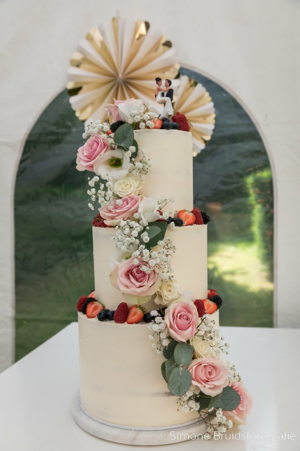 Bruidstaart van Cakes with Curves impressie 4