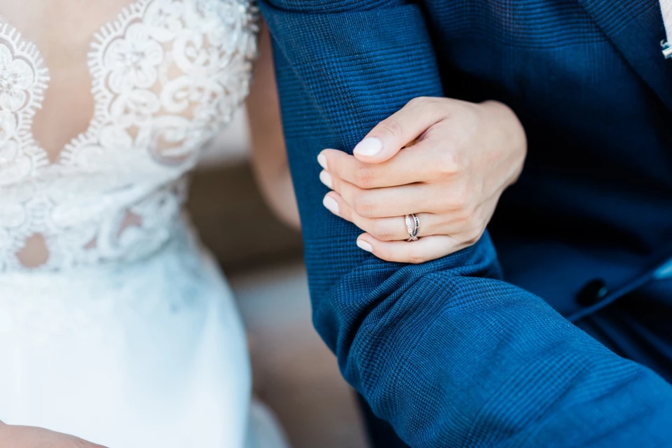 Nagellack Hochzeit | Diese Nagelfarbe trägt die Braut