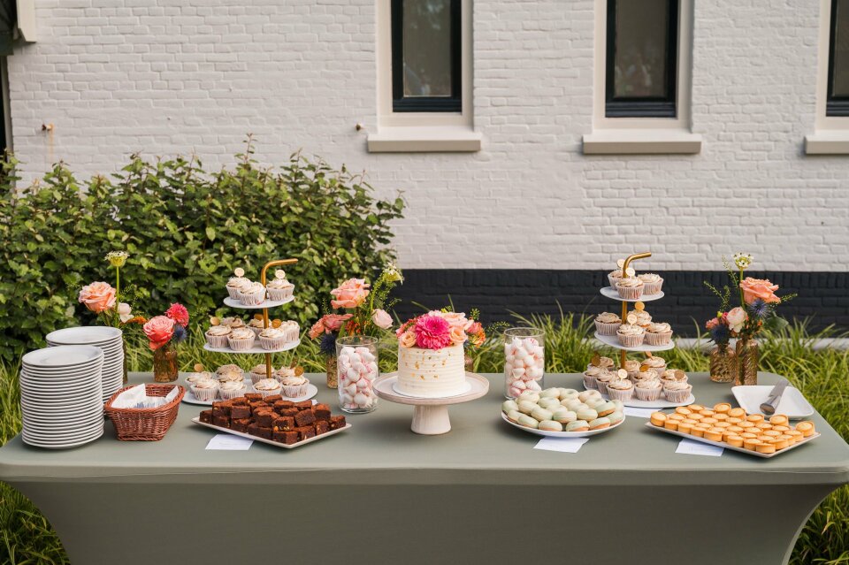 Bruidstaart van Cakes with Curves overzicht