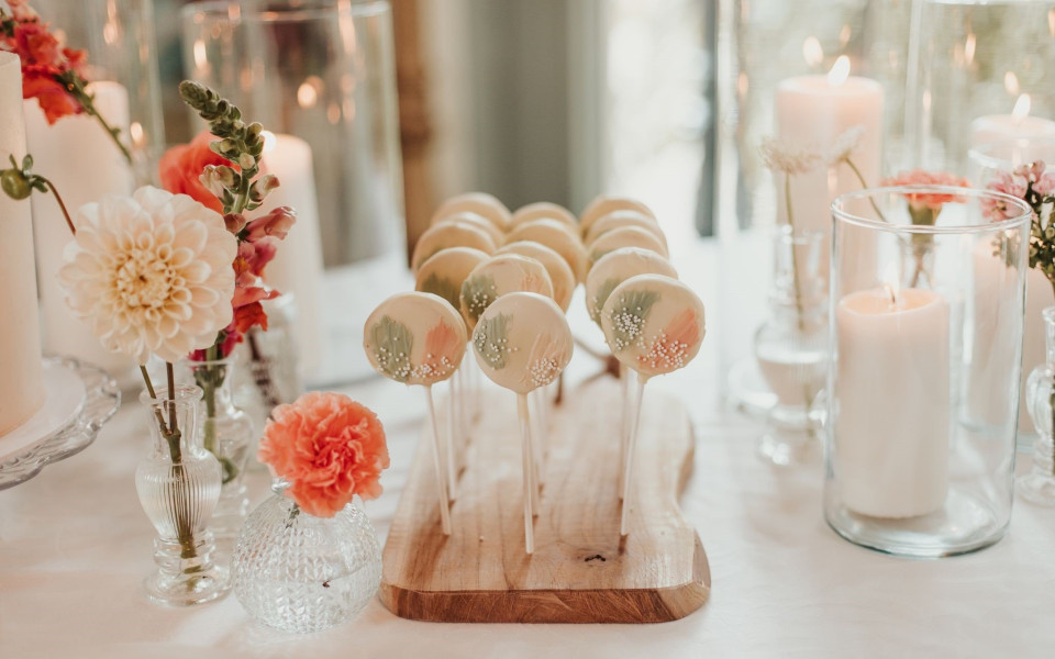 Bruidstaart van Crown Cakes overzicht