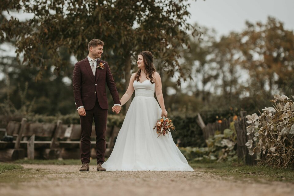 Trouwjurk van Bruidsstal Dalem overzicht