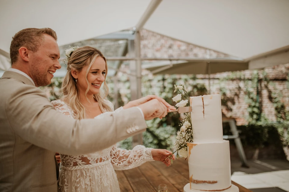 Hochzeitstorten Trends 2024 - So schmeckt das neue Jahr