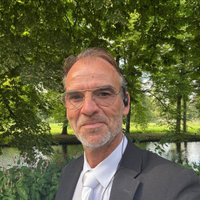 Daniel J.A. Seijkens