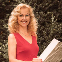 Freie Traurednerin Roswitha Sieger