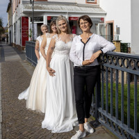 Absolut Braut-&Festmoden