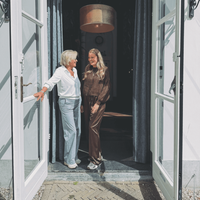 Anneke & Lara