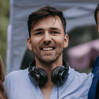 Kim-Loy DJ & Sänger für Hochzeiten
