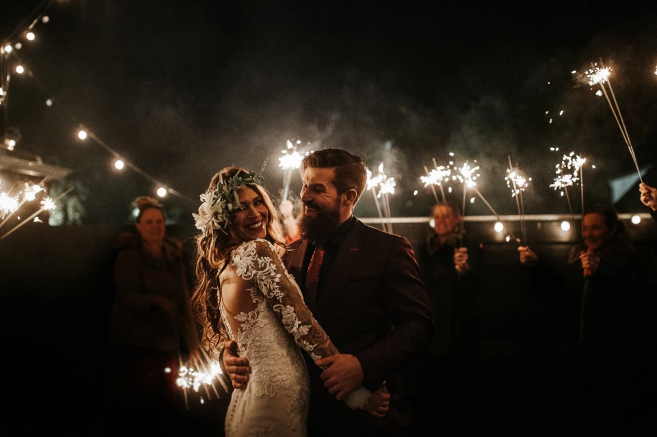 Silvester Hochzeit | Mit einem Feuerwerk in die Ehe