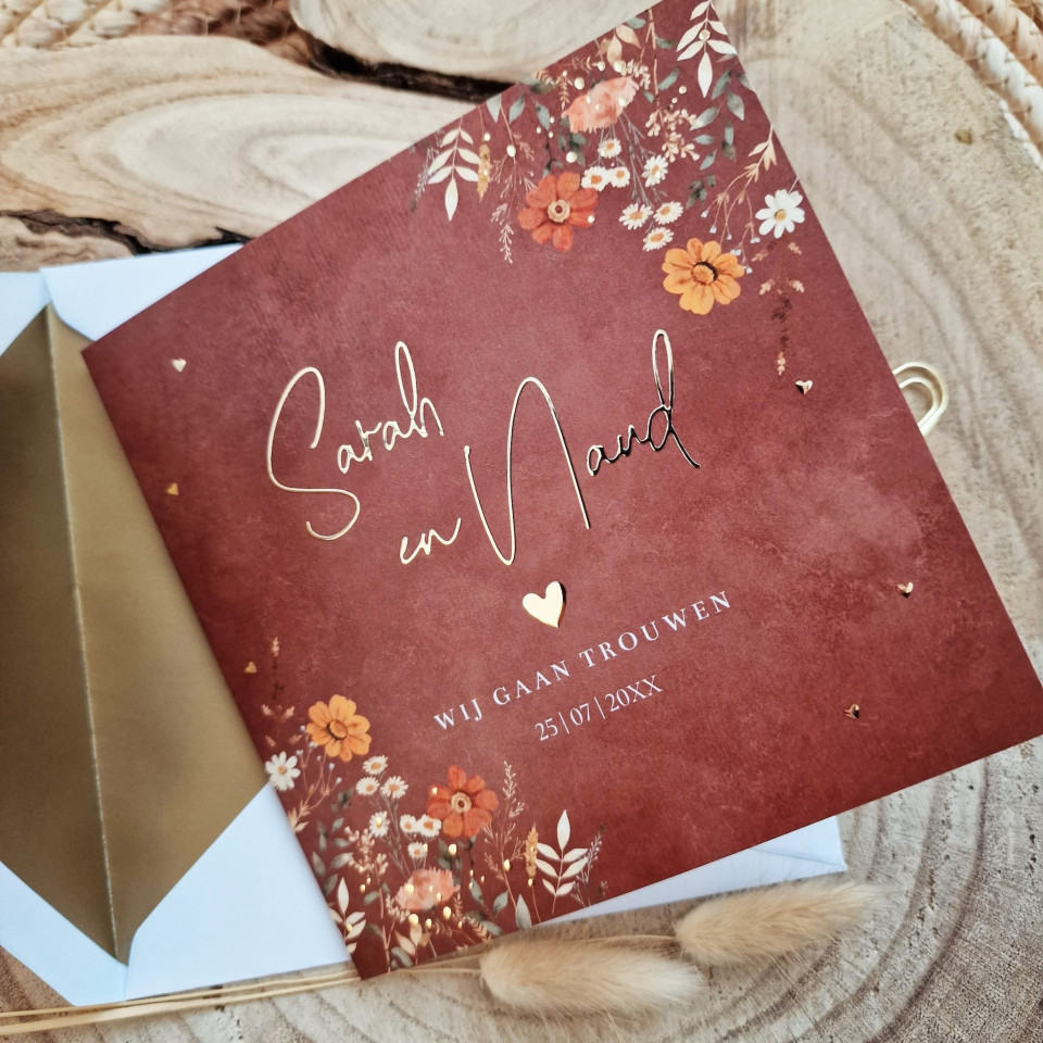 roestige rode trouwuitnodiging