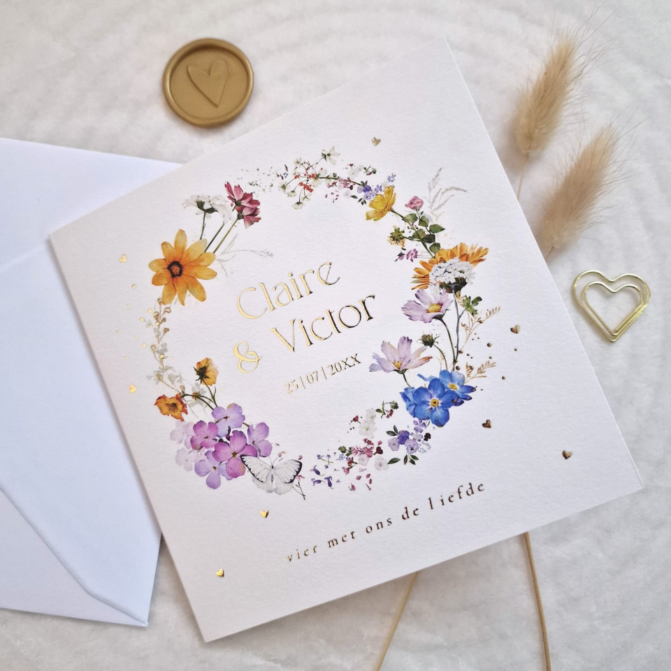 gepersonaliseerde wilde bloemen trouwkaart