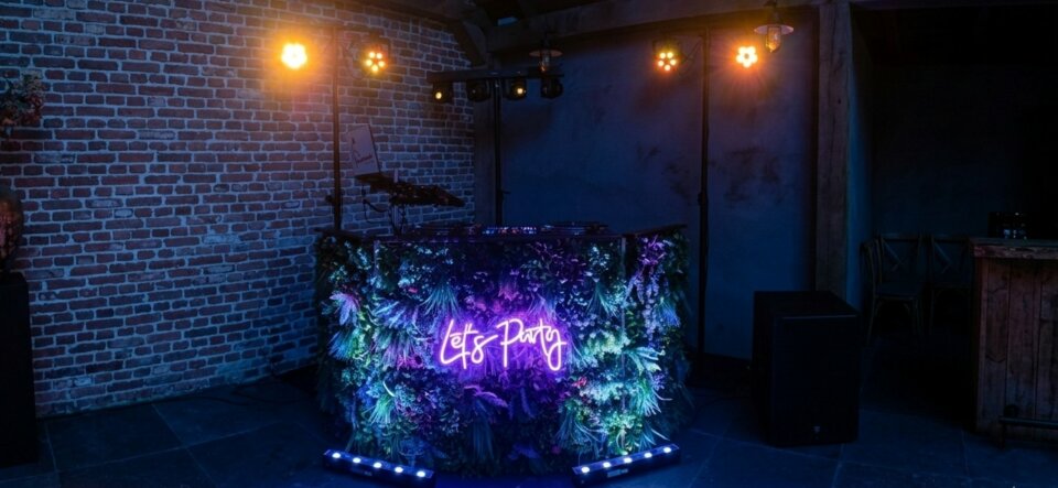 Muziek van De Feestinjectie by Serumsounds details