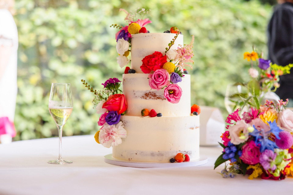 Bruidstaart van Sugarlips Cakes overzicht