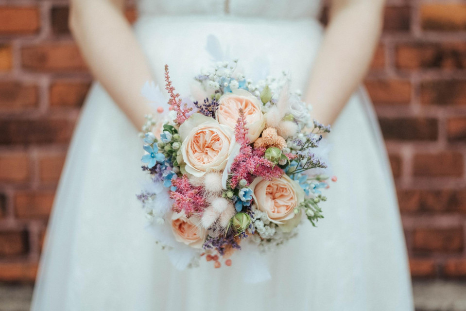 Bruidsboeket van Eventfloristik by Klara-Elisabeth impressie 2