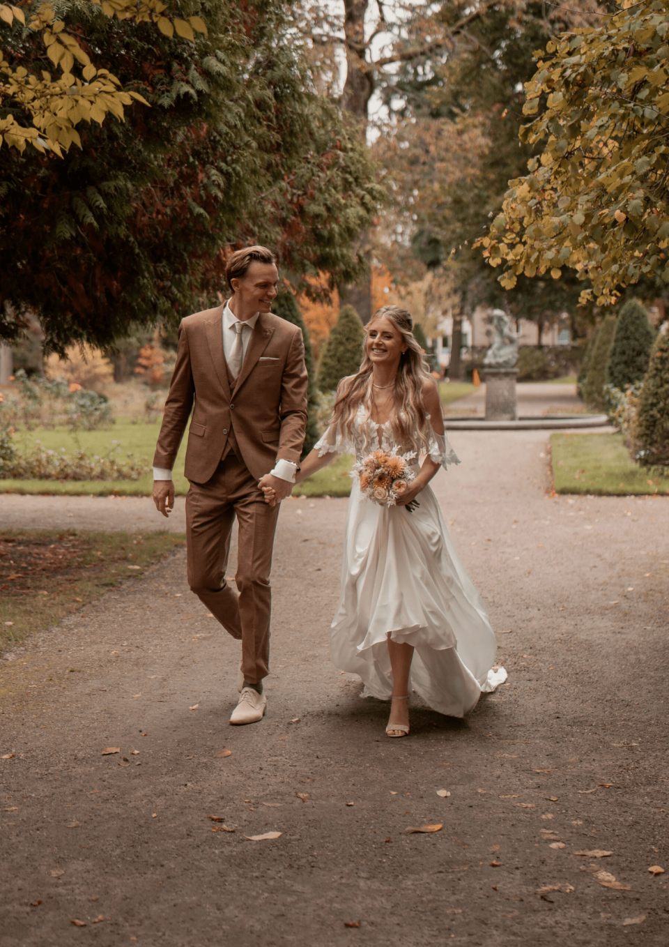 Trouwpak van Hij Trouwt | Jansen en Jansen details