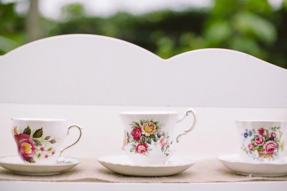 High tea op je vrijgezellenfeest