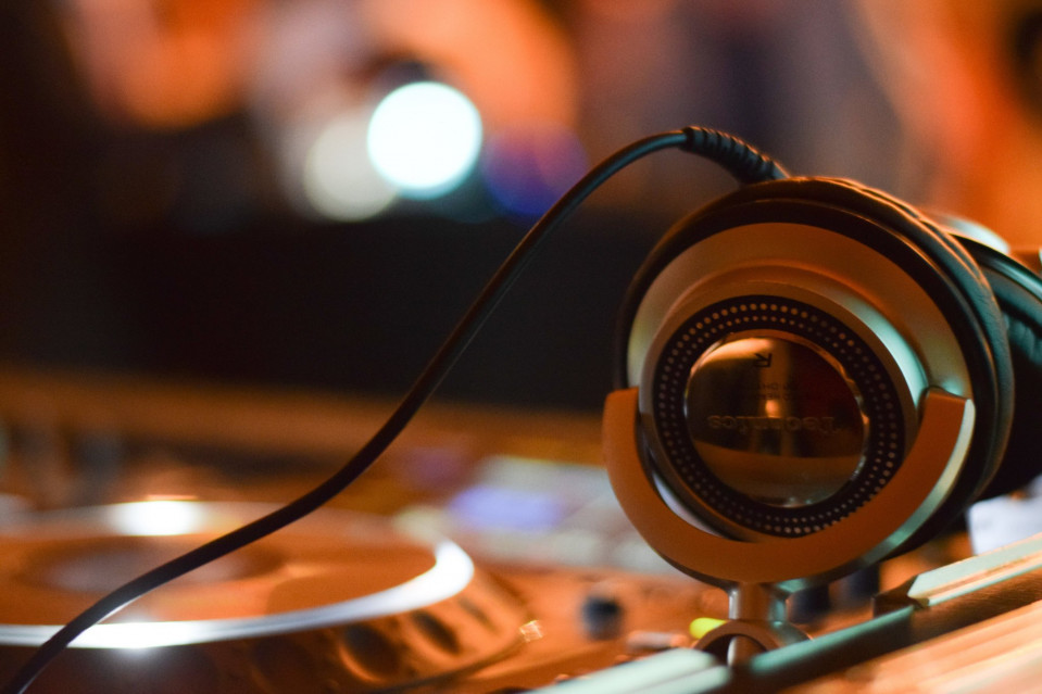 Muziek van The DJ Company - heel NL impressie 3
