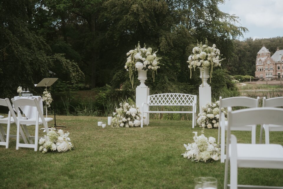 Realwedding: De zomerse bruiloft van Evie en Mike - Product Decoratie 6