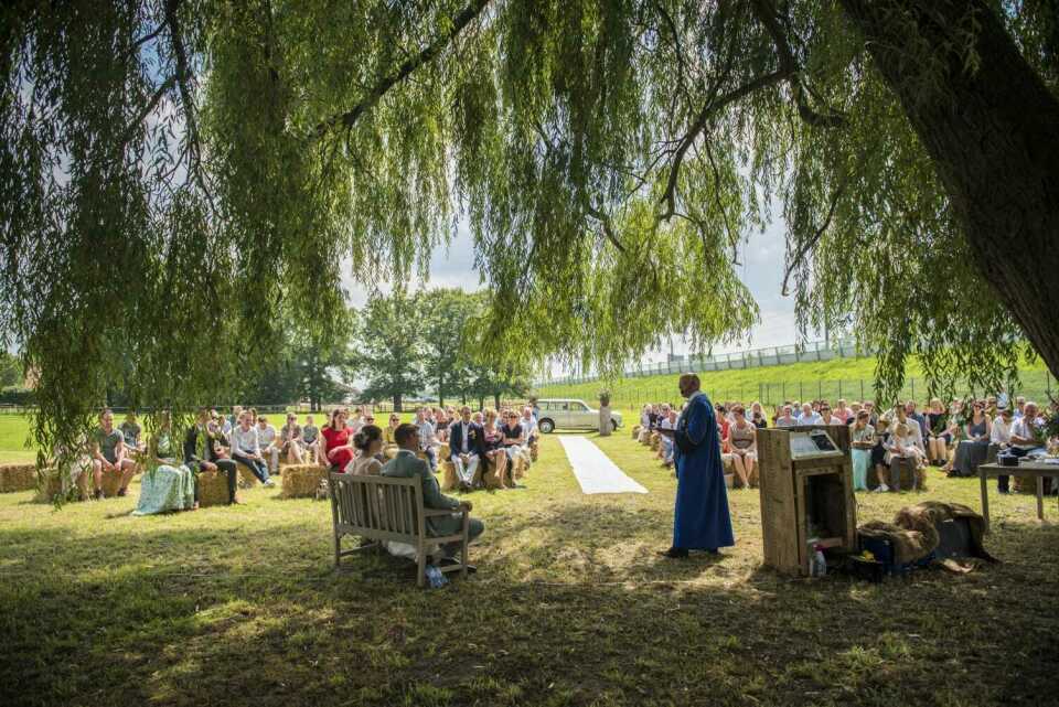 Trouwambtenaar Kale Babs impressie 4