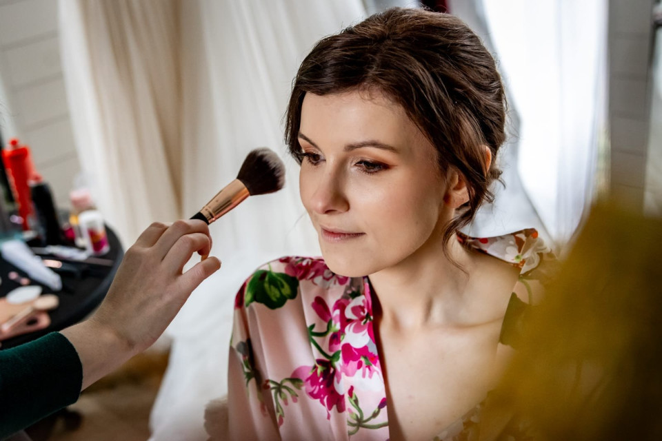 Bruidsmake-up door Blush Bruidsstyling impressie 3
