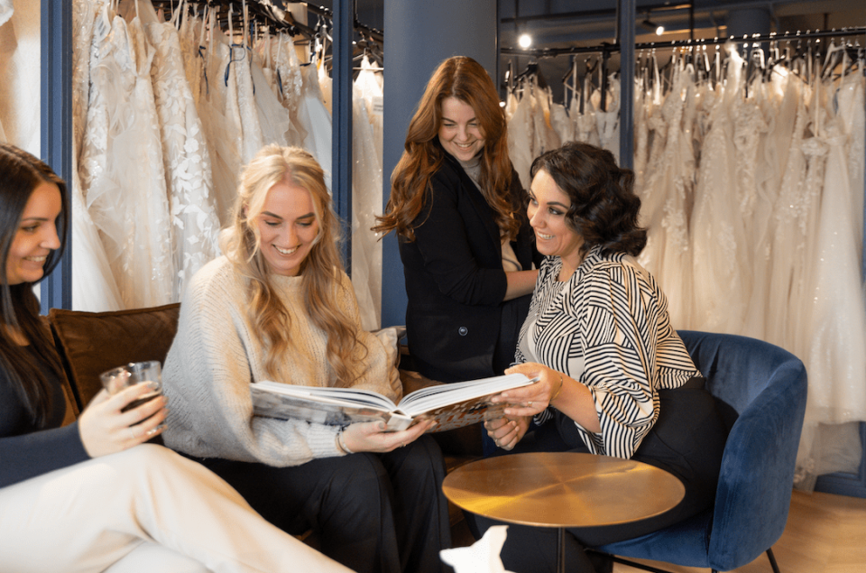 Trouwjurk van Something Blue Bruidsmode impressie 