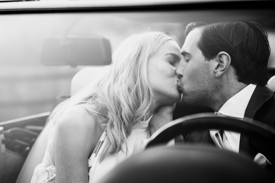 Wedding Transportation Cost: Limo, Shuttle, and Party Bus Prices